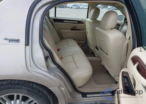 2008 Lincoln Town Car Signature Limited из США, поврежденный, VIN 2LNHM82V28X634207